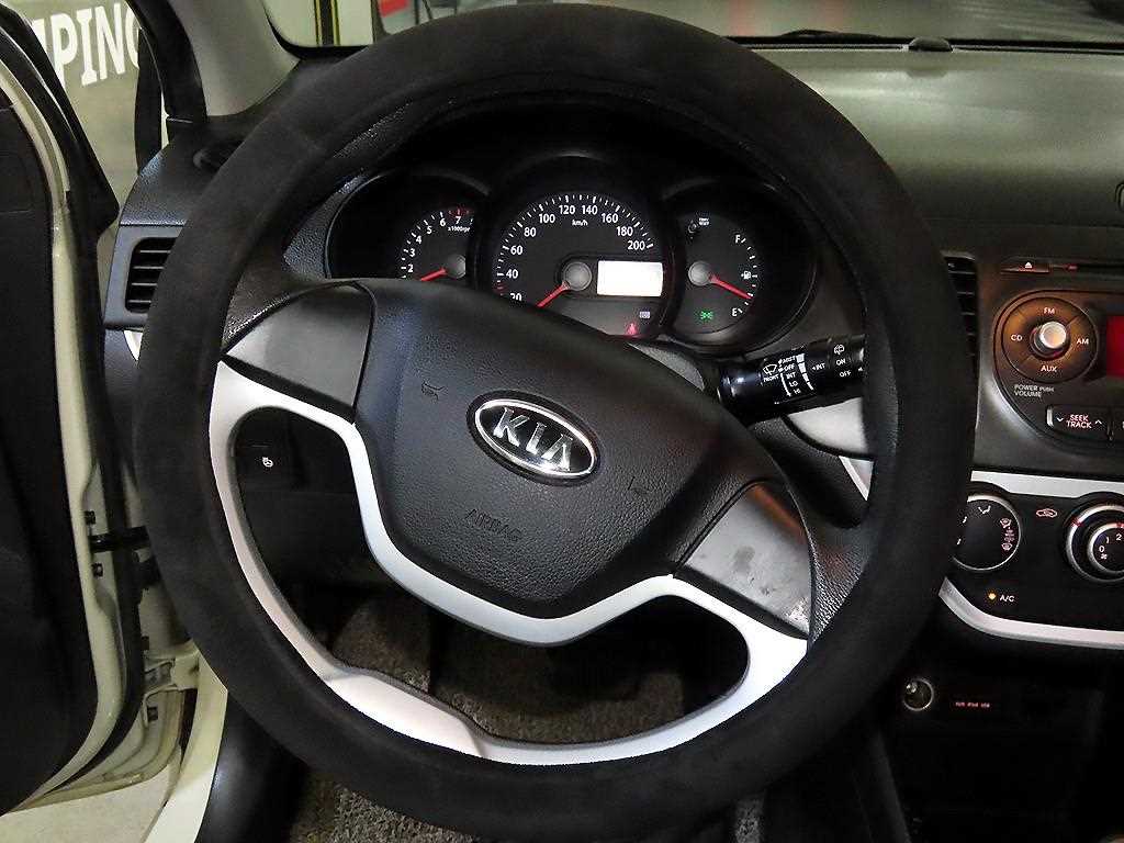 KIA Morning - Vista 8