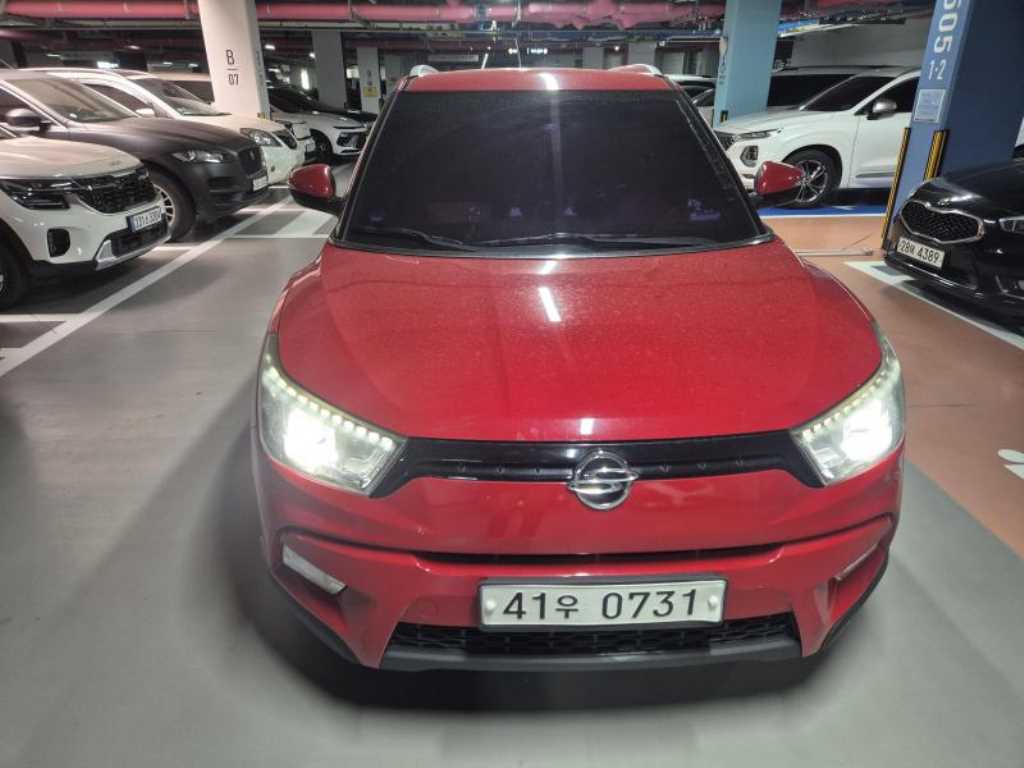 Ssangyong Tivoli 2016 - Importación desde Corea - HF Imports Iquique - Foto 1