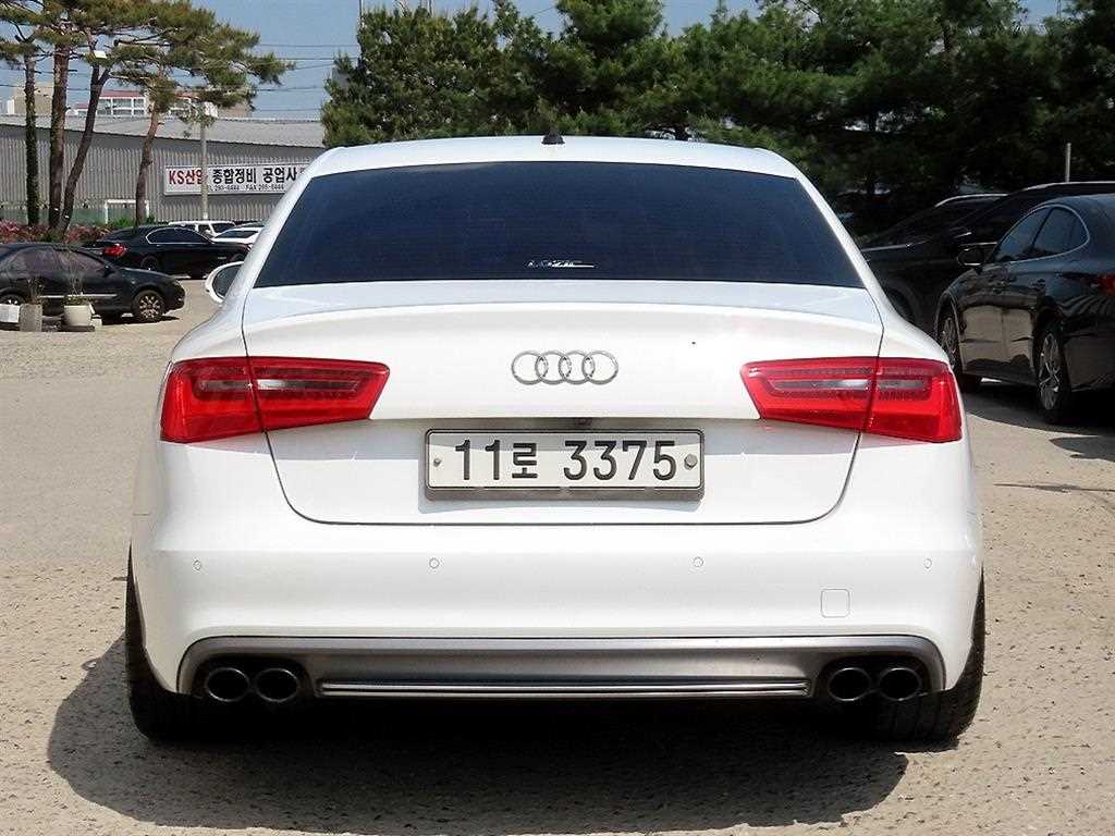 Audi A6 - Vista 4
