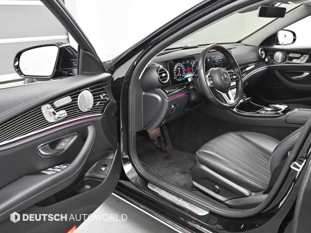 Mercedes Benz E class - Vista 11