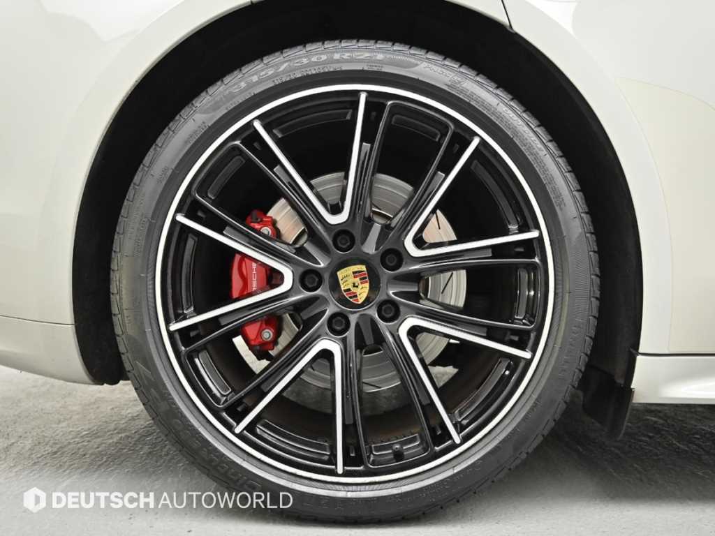 Porsche Panamera - Vista 5