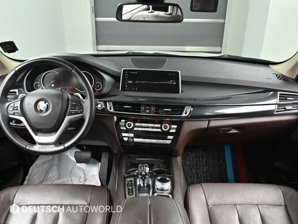 BMW X5 - Vista 8