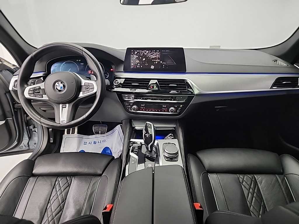 BMW 5 Series - Vista 7