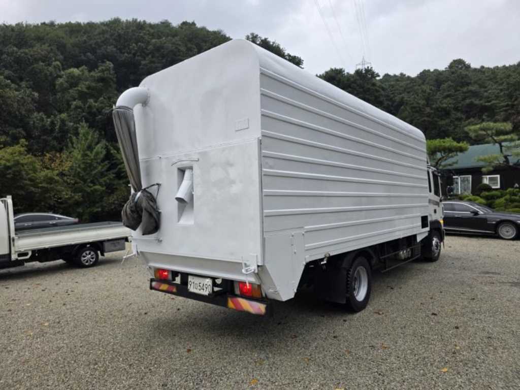 medium and large cargo Special - Vista 5