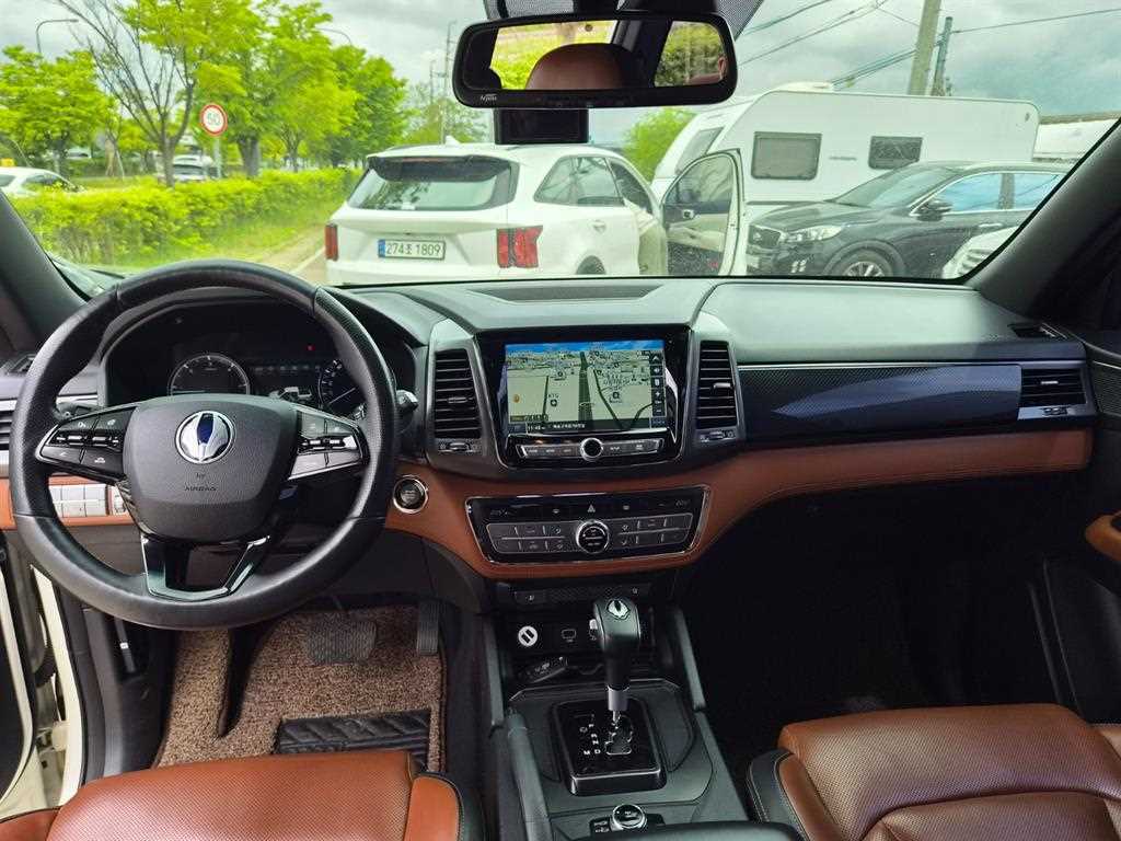 Ssangyong Rexton 2020 Blanco - Importación desde Corea - HF Imports Iquique - Foto 17