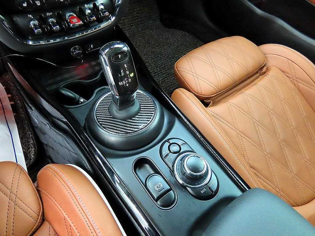 Mini Clubman - Vista 9
