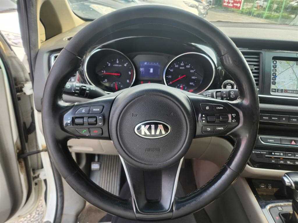 KIA Carnival 2018 Blanco - Importación desde Corea - HF Imports Iquique - Foto 14