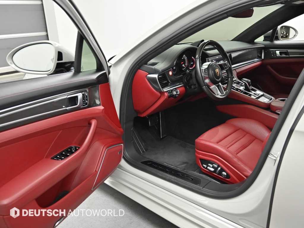 Porsche Panamera - Vista 11