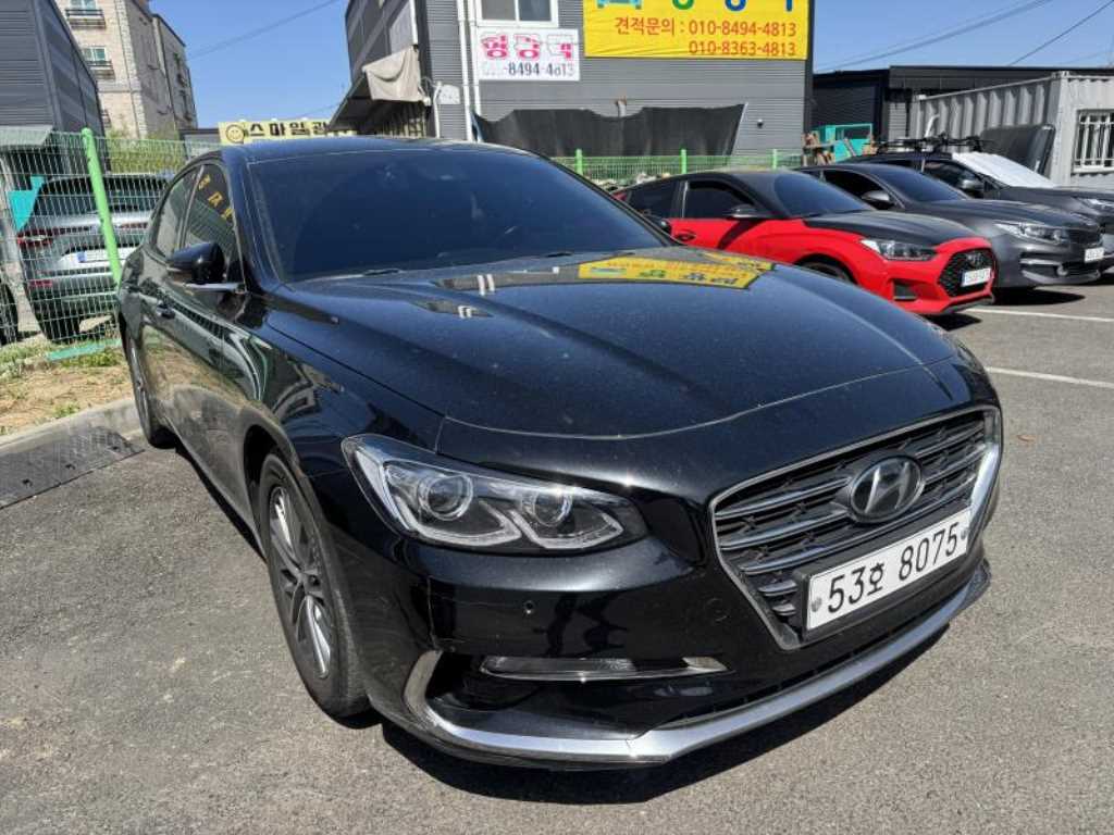 HYUNDAI Grandeur - Vista 2