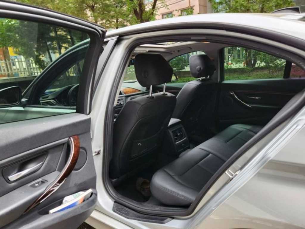 BMW 3 series - Vista 5