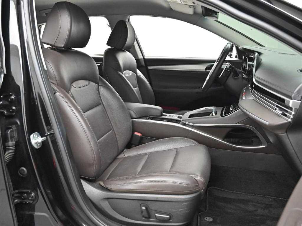 HYUNDAI Grandeur - Vista 10