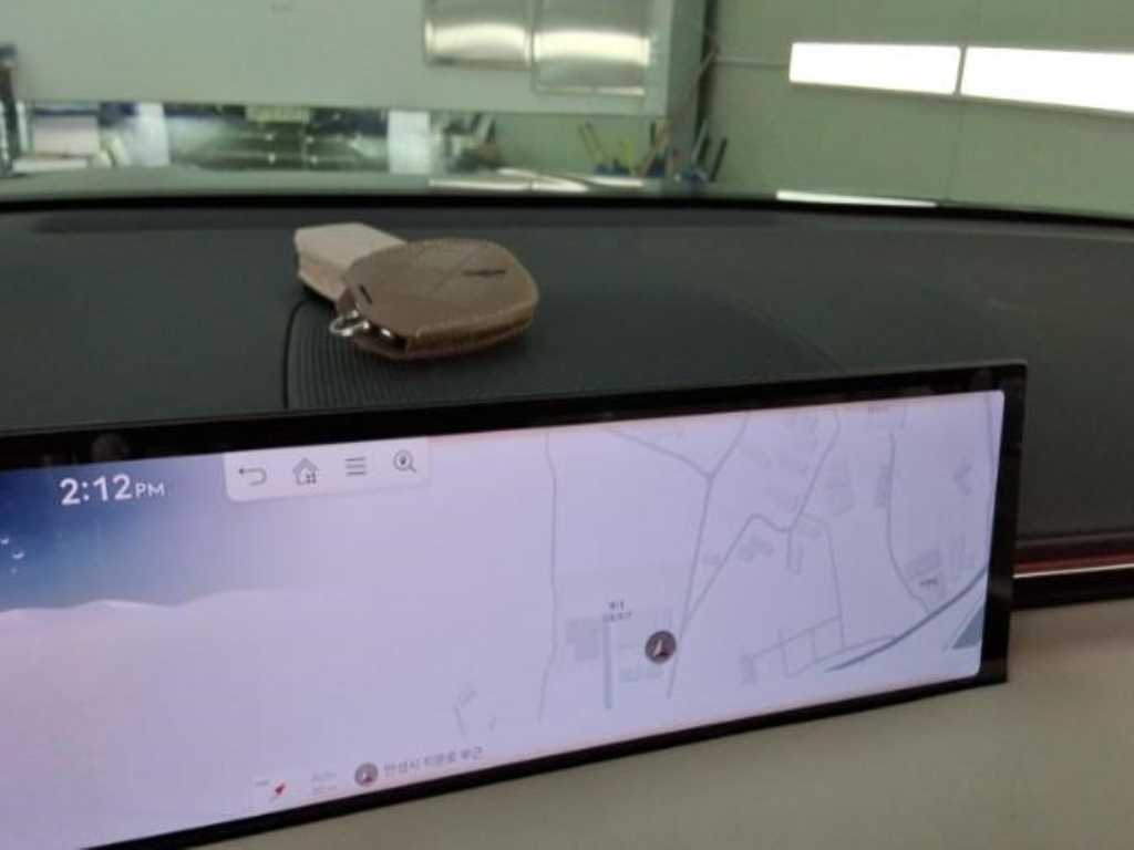 Genesis GV70 - Vista 6