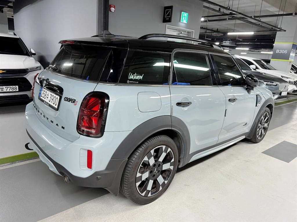 Mini Countryman - Vista 4