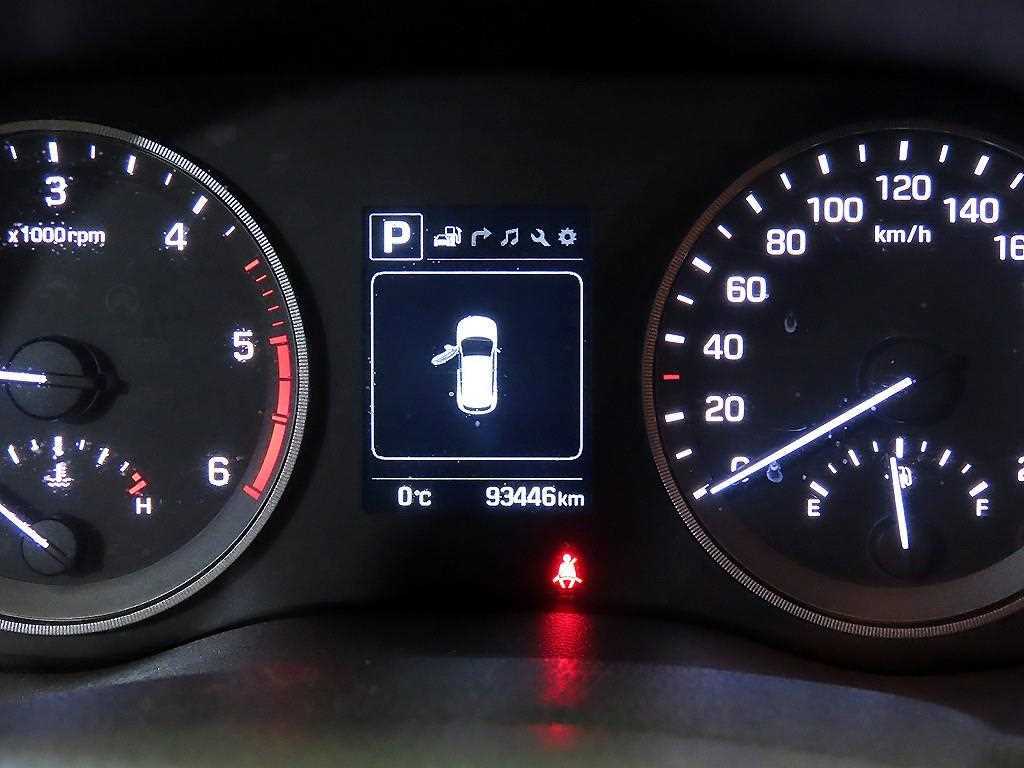 HYUNDAI Tucson - Vista 9