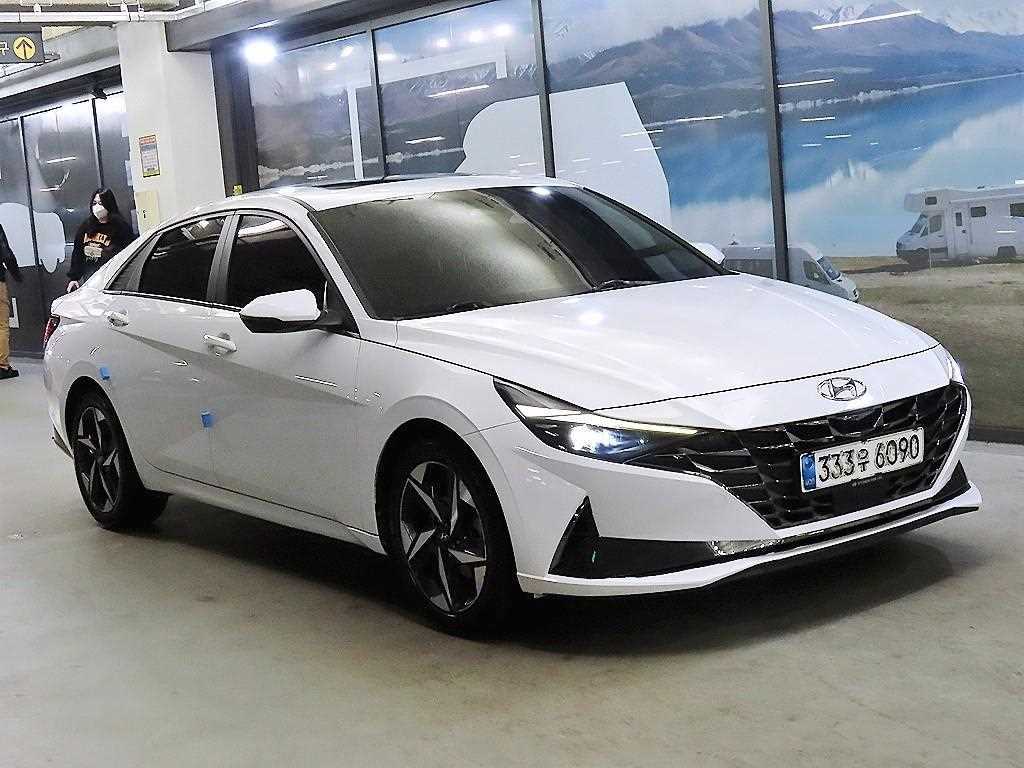 HYUNDAI Avante 2021 Blanco - Importación desde Corea - HF Imports Iquique - Foto 1