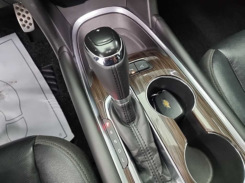 Chevrolet Malibu - Vista 8
