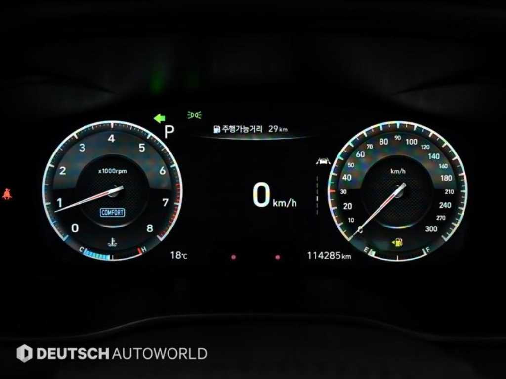 Genesis G70 - Vista 8