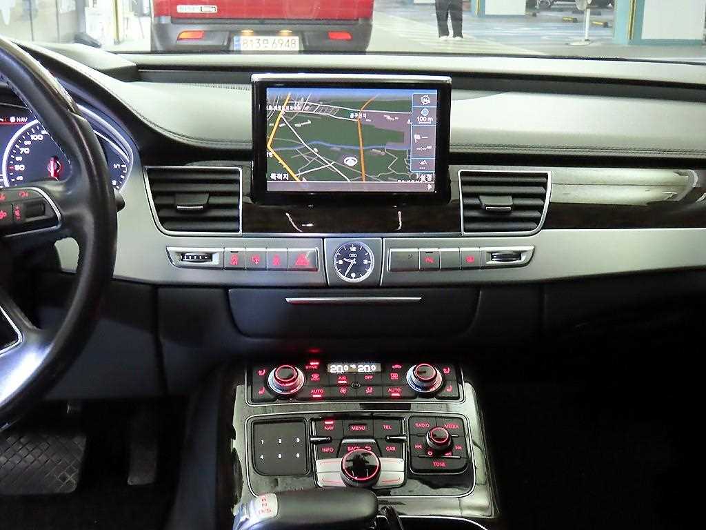 Audi A8 - Vista 11
