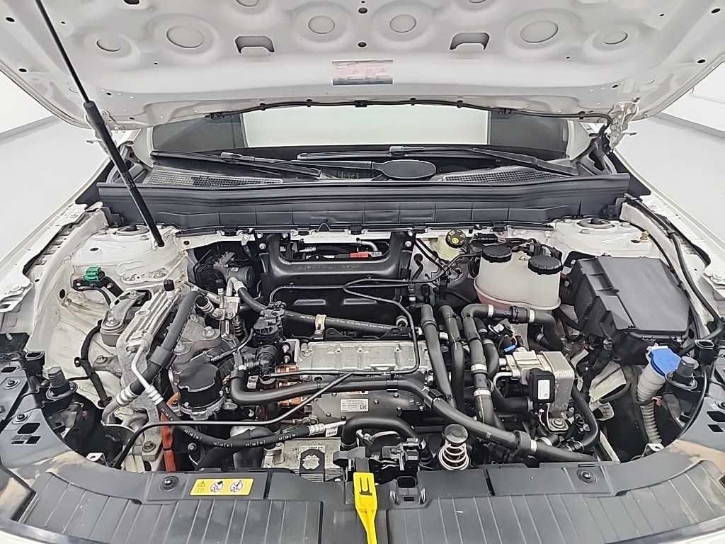 Mercedes Benz EQB - Vista 5