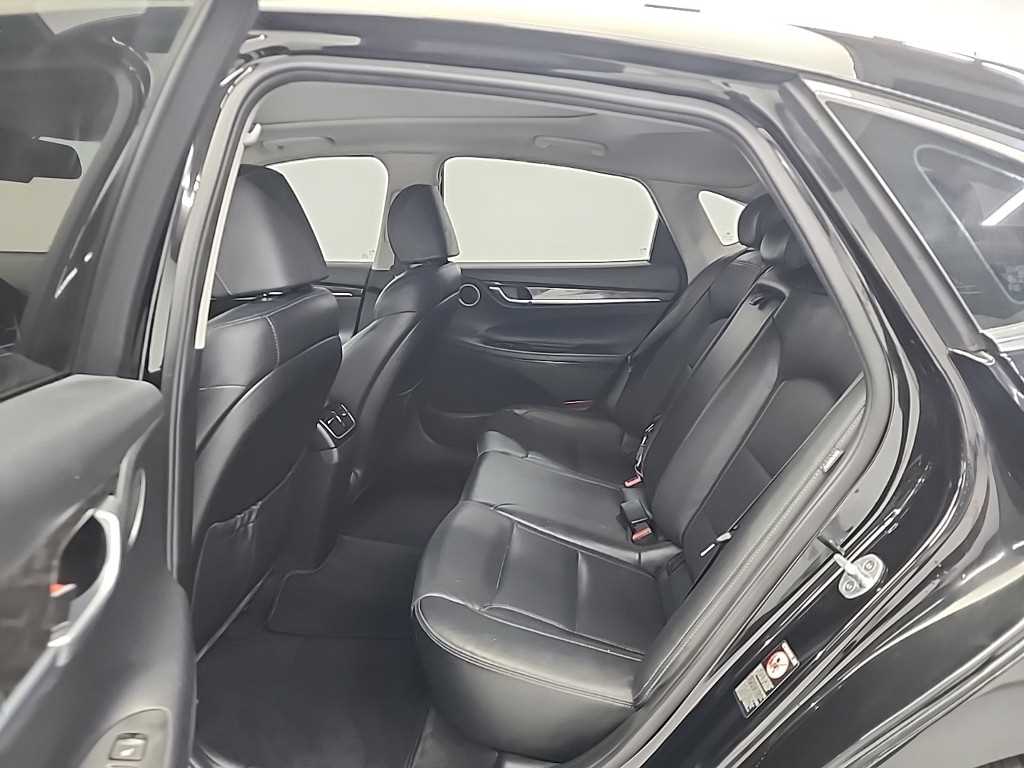 HYUNDAI Grandeur - Vista 12