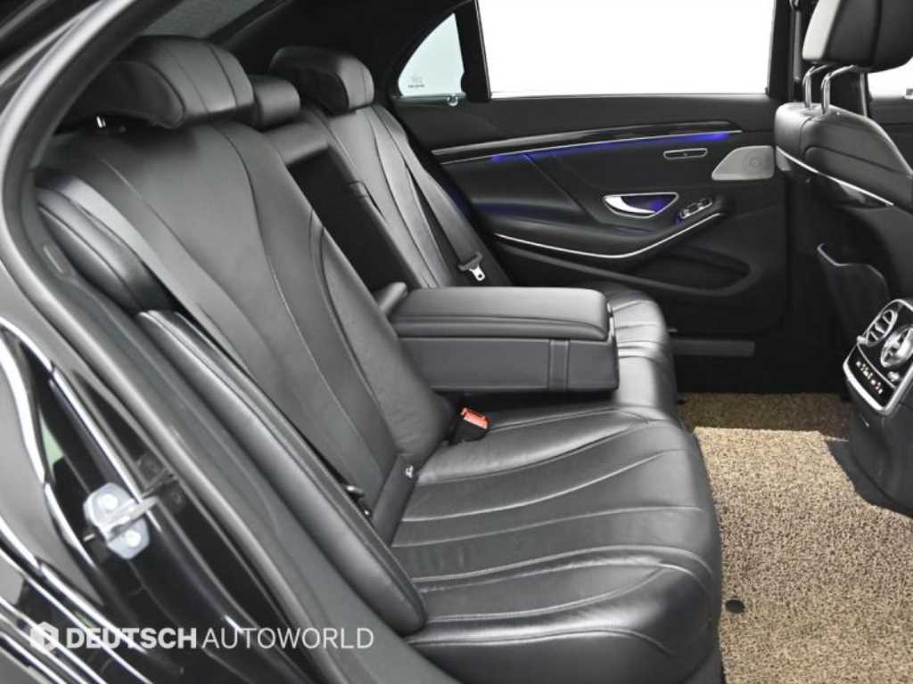 Mercedes Benz S Class - Vista 12