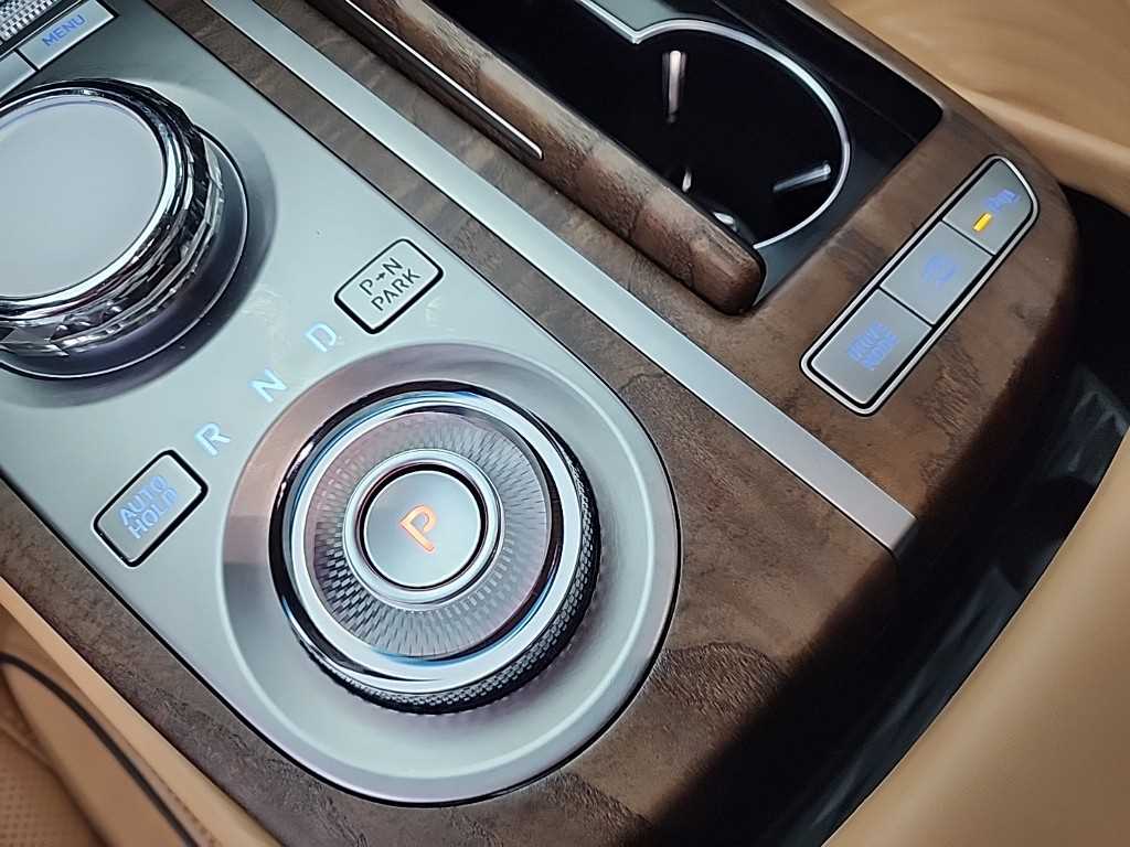 Genesis G80 - Vista 8