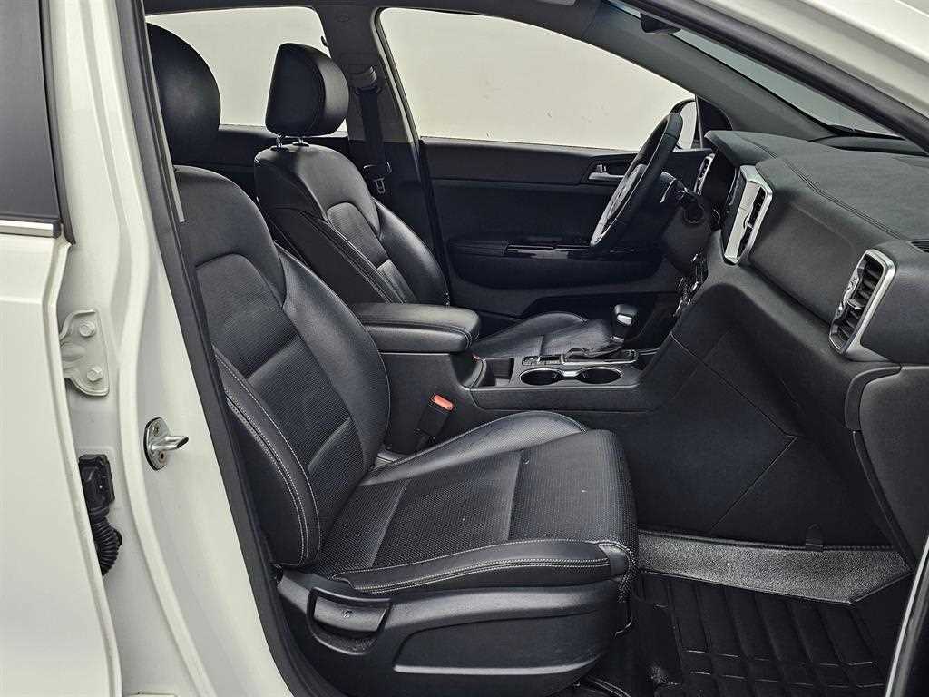 KIA Sportage - Vista 10