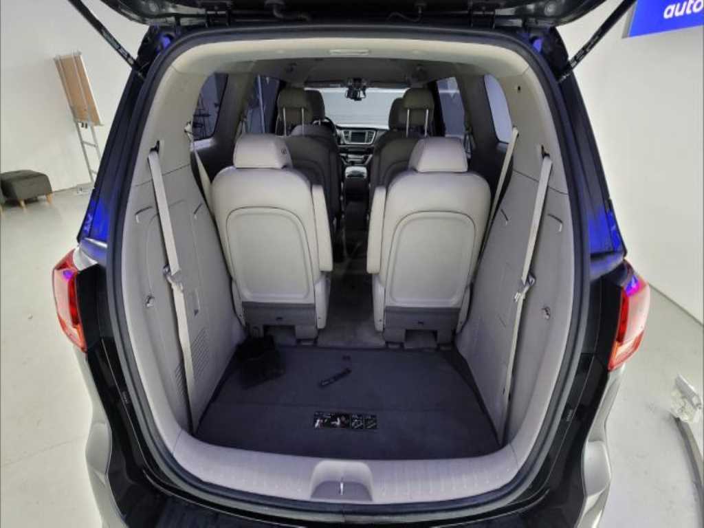 KIA Carnival 2019 - Importación desde Corea - HF Imports Iquique - Foto 13