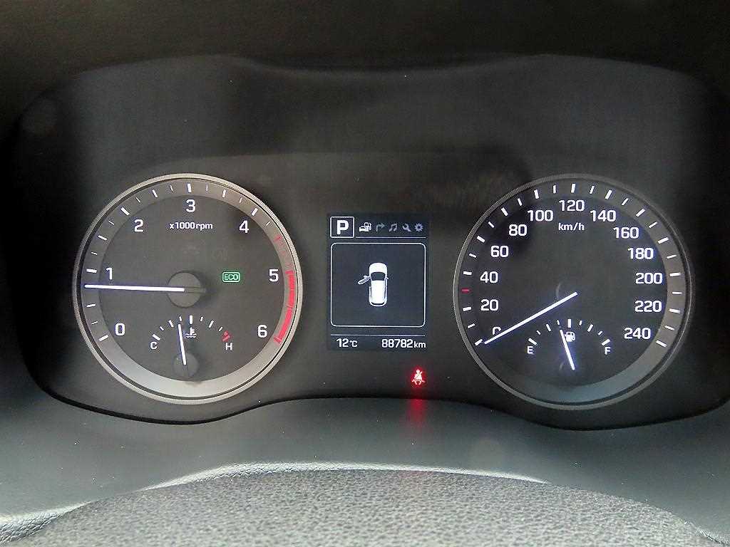 HYUNDAI Tucson - Vista 9