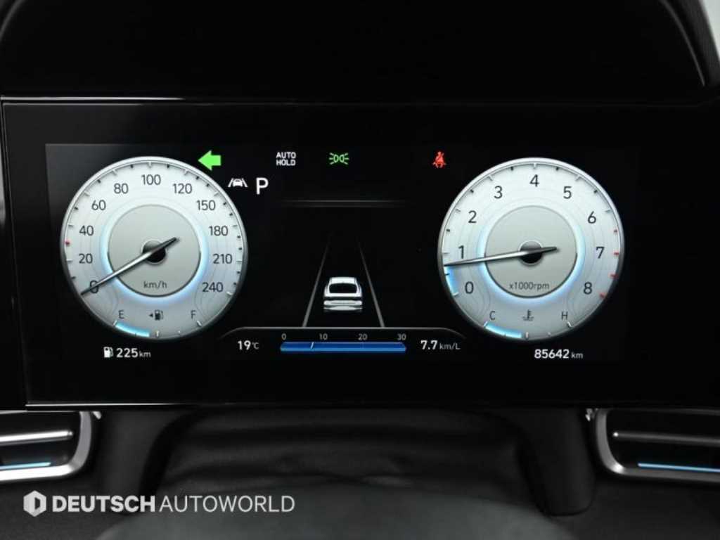 HYUNDAI Avante - Vista 6