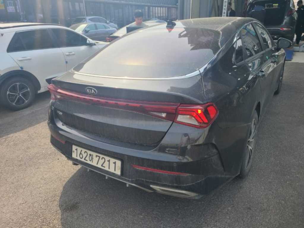 KIA K5 - Vista 5