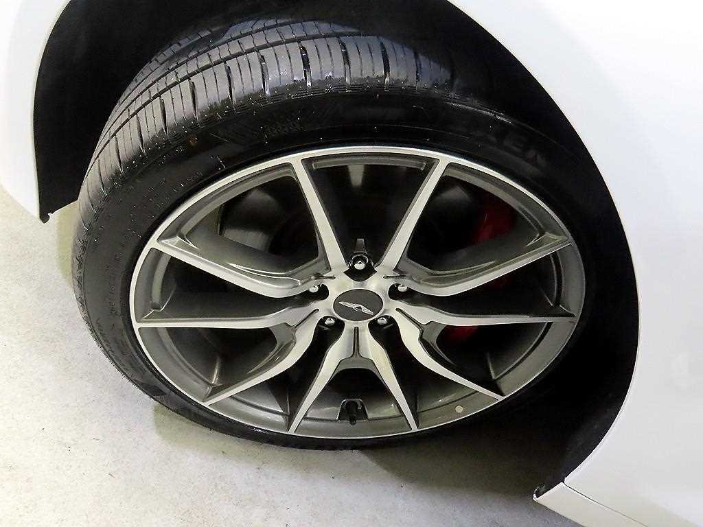 Genesis G70 2018 Blanco - Importación desde Corea - HF Imports Iquique - Foto 20