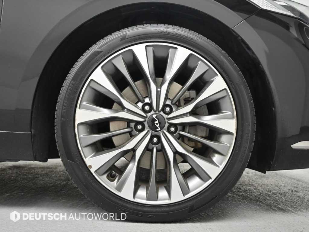 KIA K8 - Vista 5