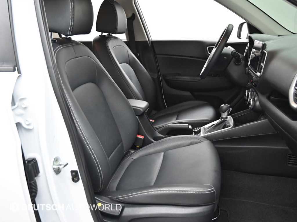 HYUNDAI Venue - Vista 10