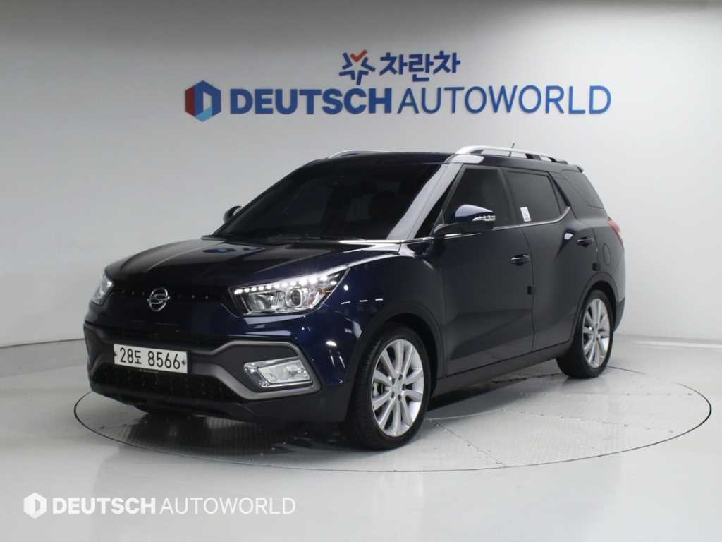 Ssangyong Tivoli 2017 Azul - Importación desde Corea - HF Imports Iquique - Foto 1