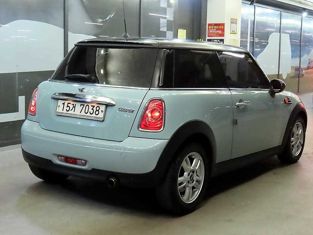 Mini Cooper - Vista 4