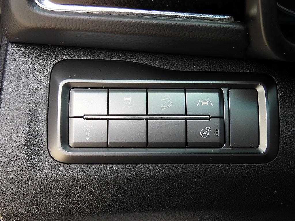 Ssangyong Tivoli - Vista 12