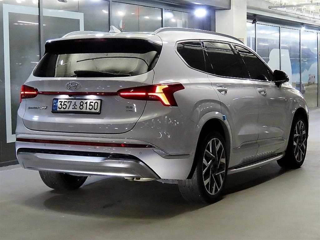 HYUNDAI Santa Fe - Vista 5