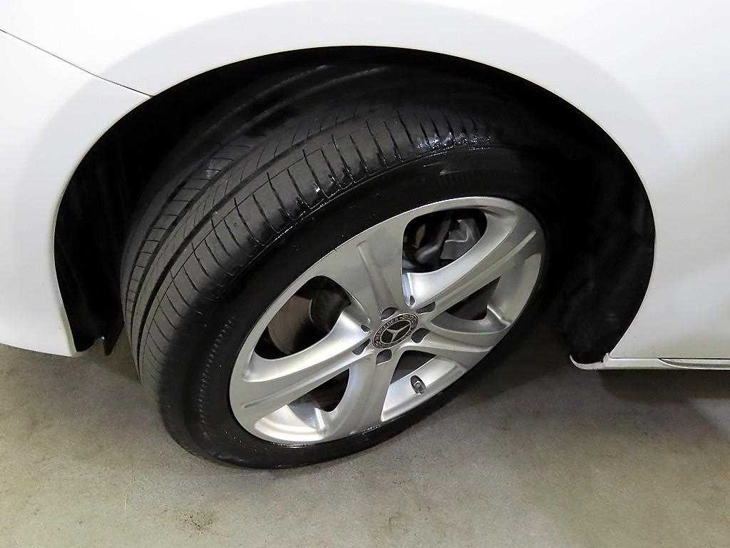 Mercedes Benz E class 2018 Blanco - Importación desde Corea - HF Imports Iquique - Foto 20