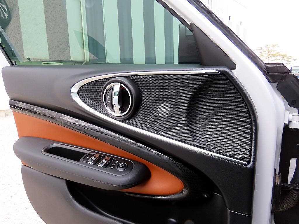 Mini Clubman - Vista 11