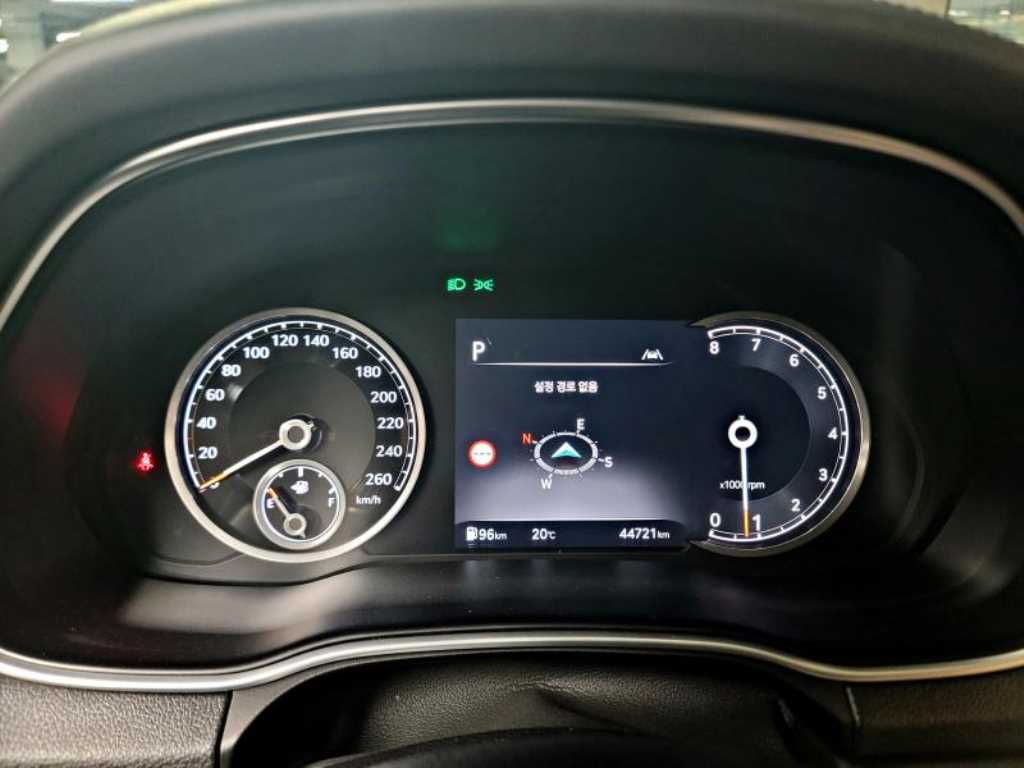 Genesis GV80 - Vista 7