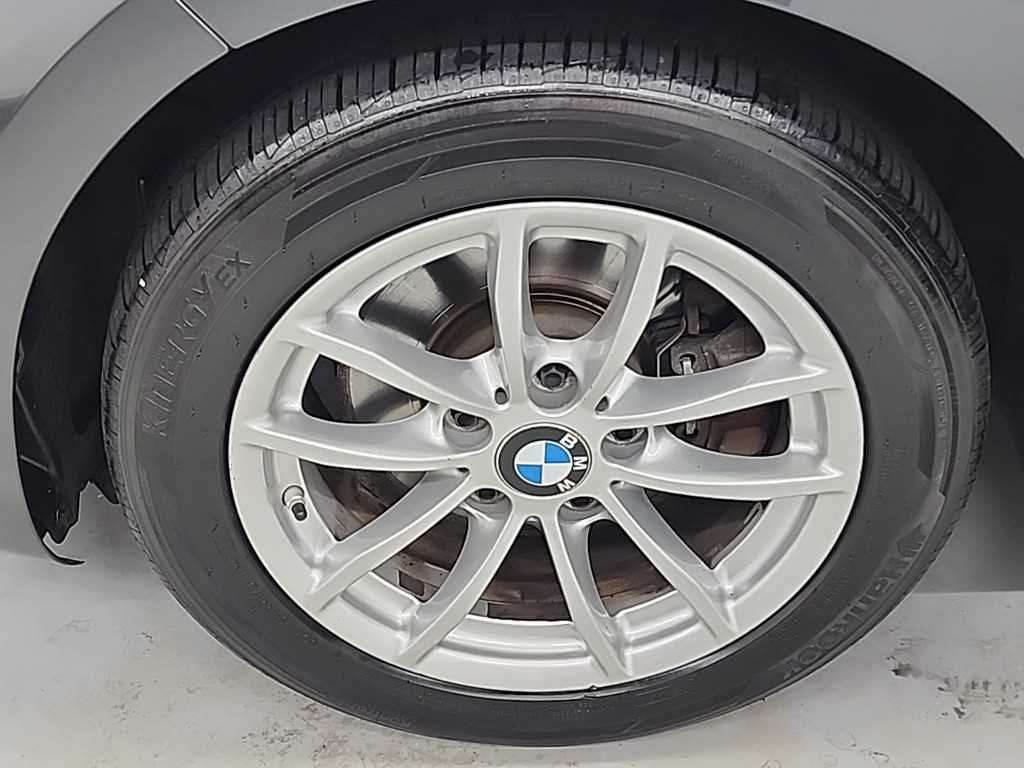 BMW 1 series - Vista 8