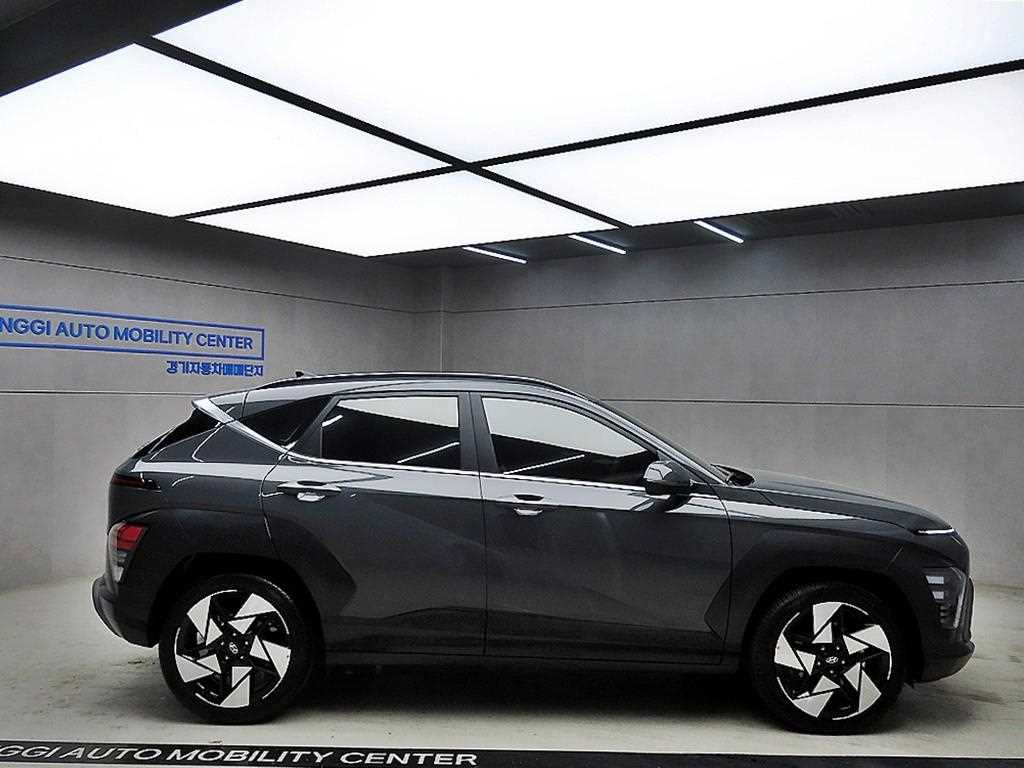 HYUNDAI Kona - Vista 2