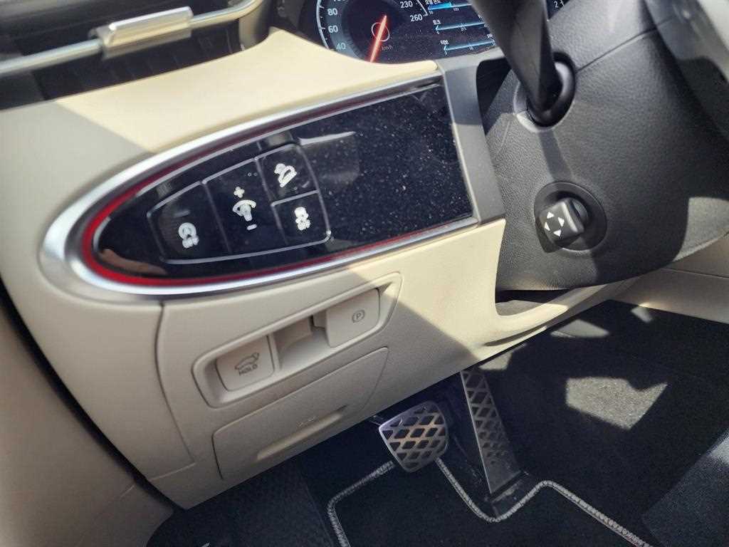 Genesis GV70 2023 Blanco - Importación desde Corea - HF Imports Iquique - Foto 17