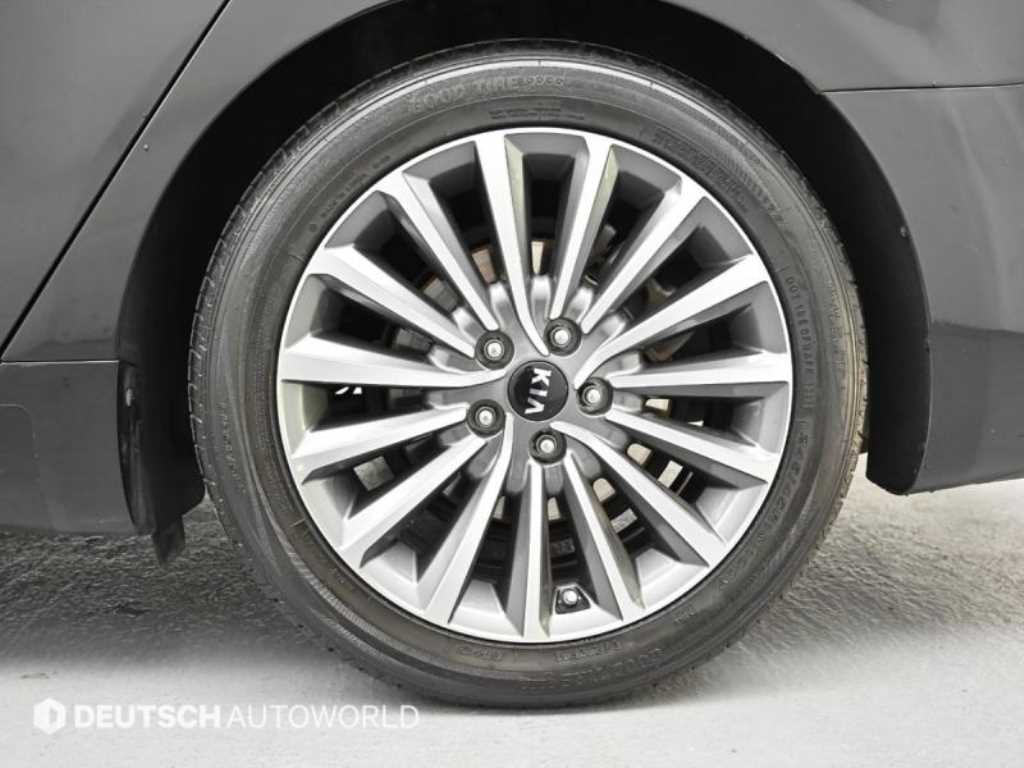 KIA K7 - Vista 5