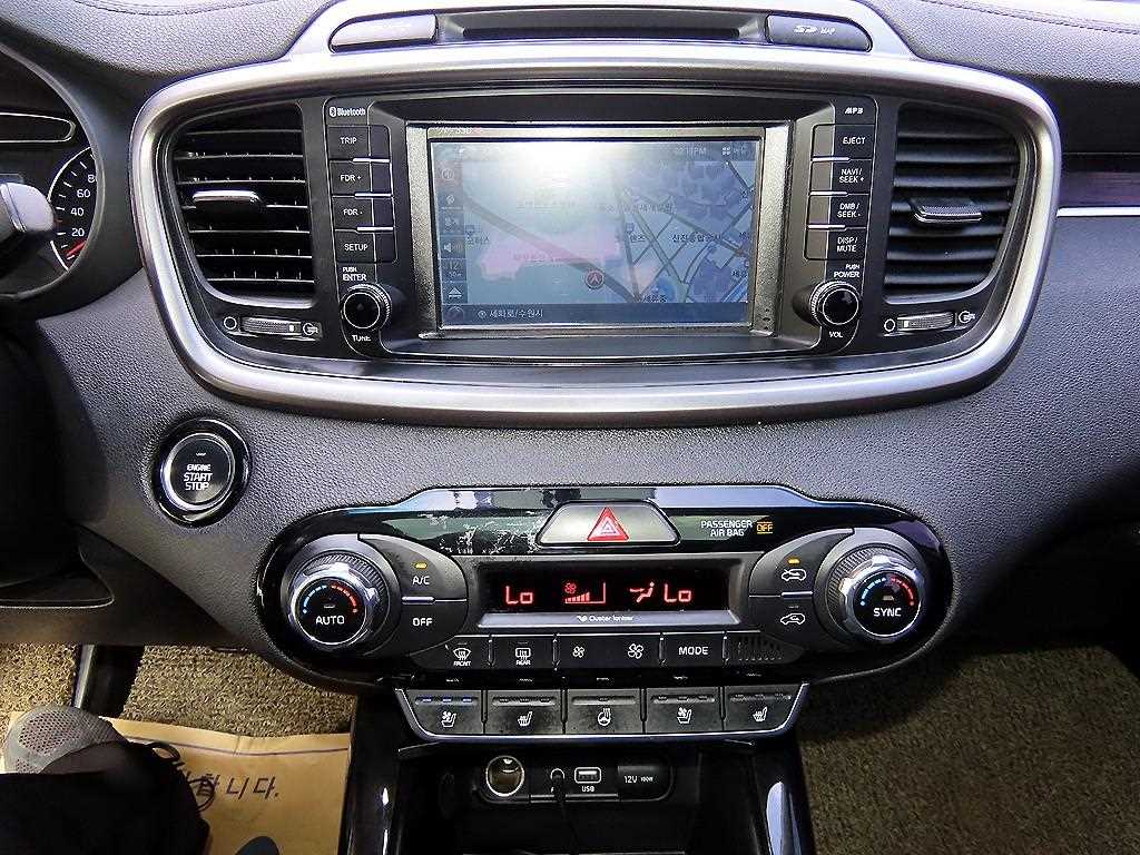 KIA Sorento 2016 Gris - Importación desde Corea - HF Imports Iquique - Foto 13