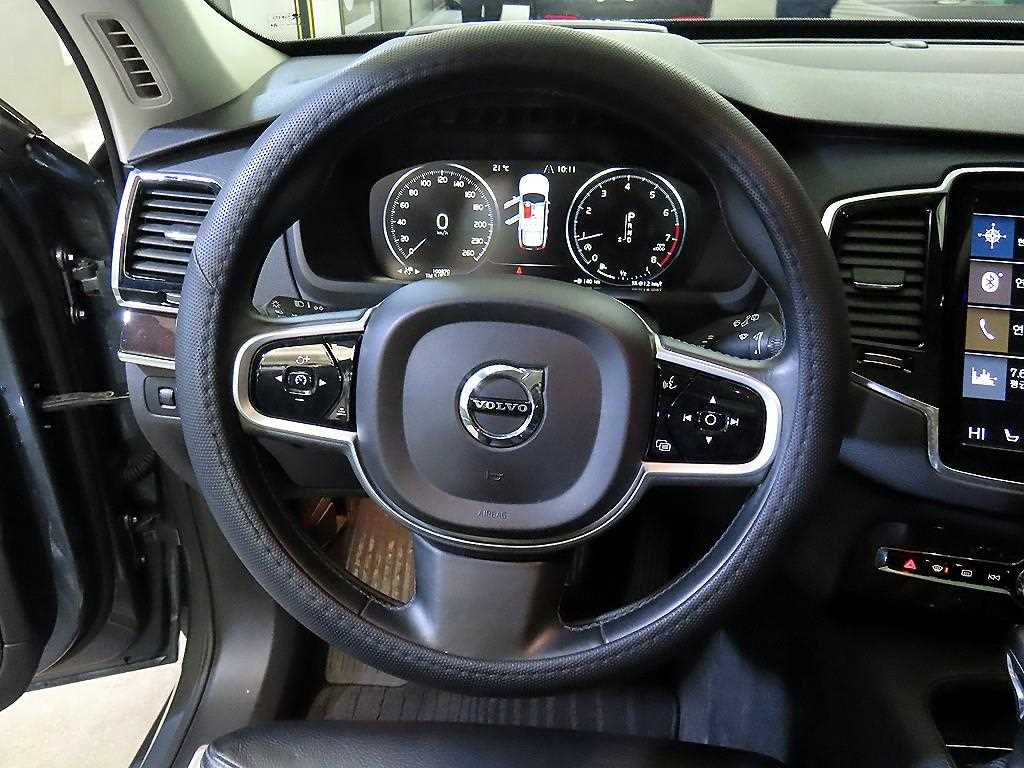 Volvo XC90 - Vista 8