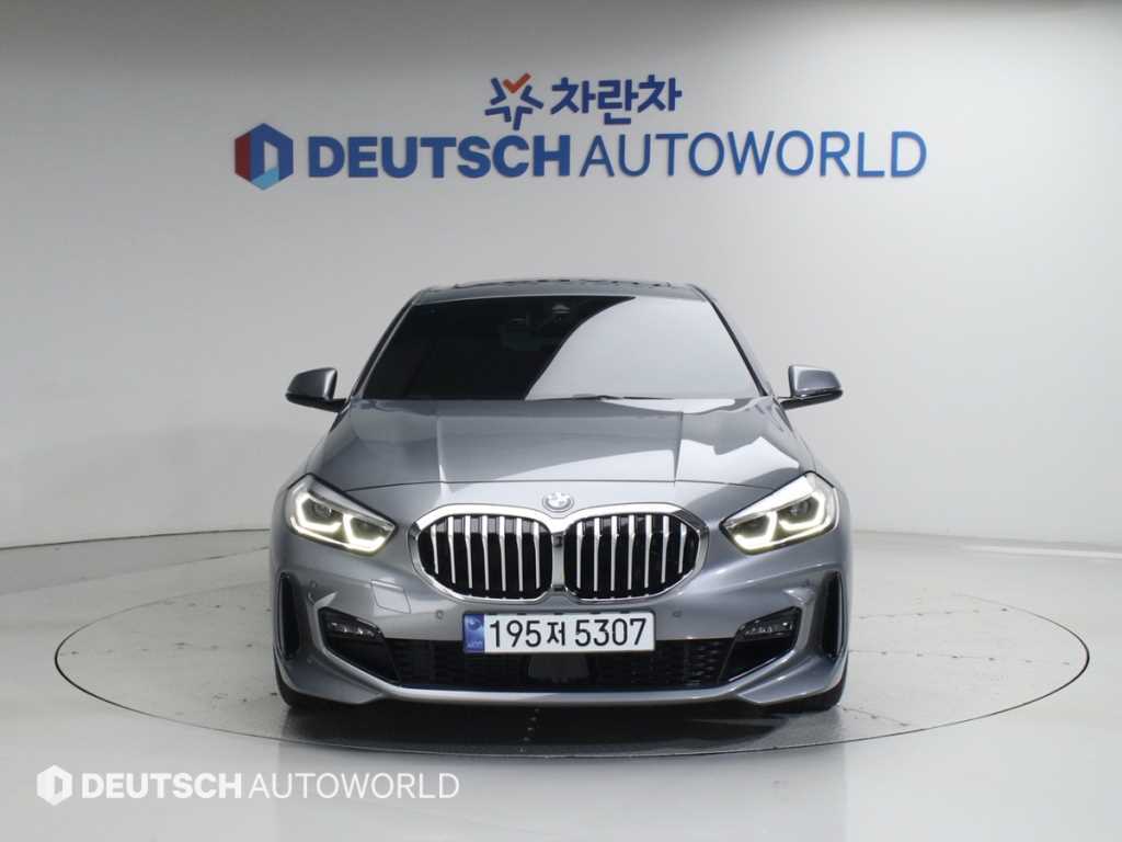 BMW 1 series - Vista 3