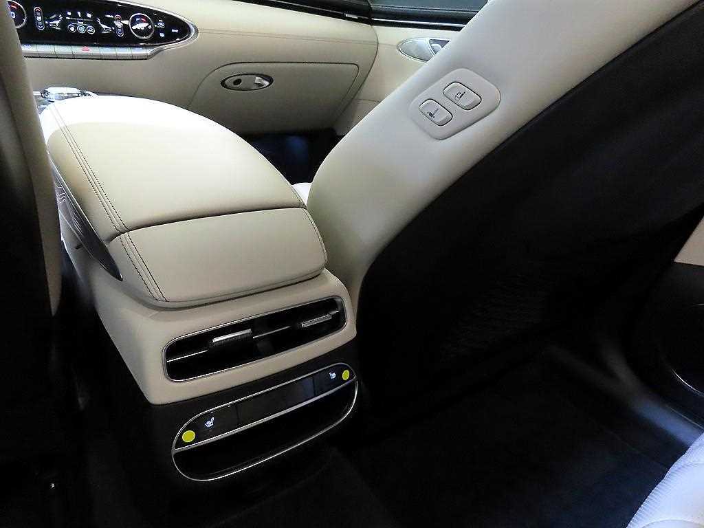 Genesis GV70 2021 Blanco - Importación desde Corea - HF Imports Iquique - Foto 15