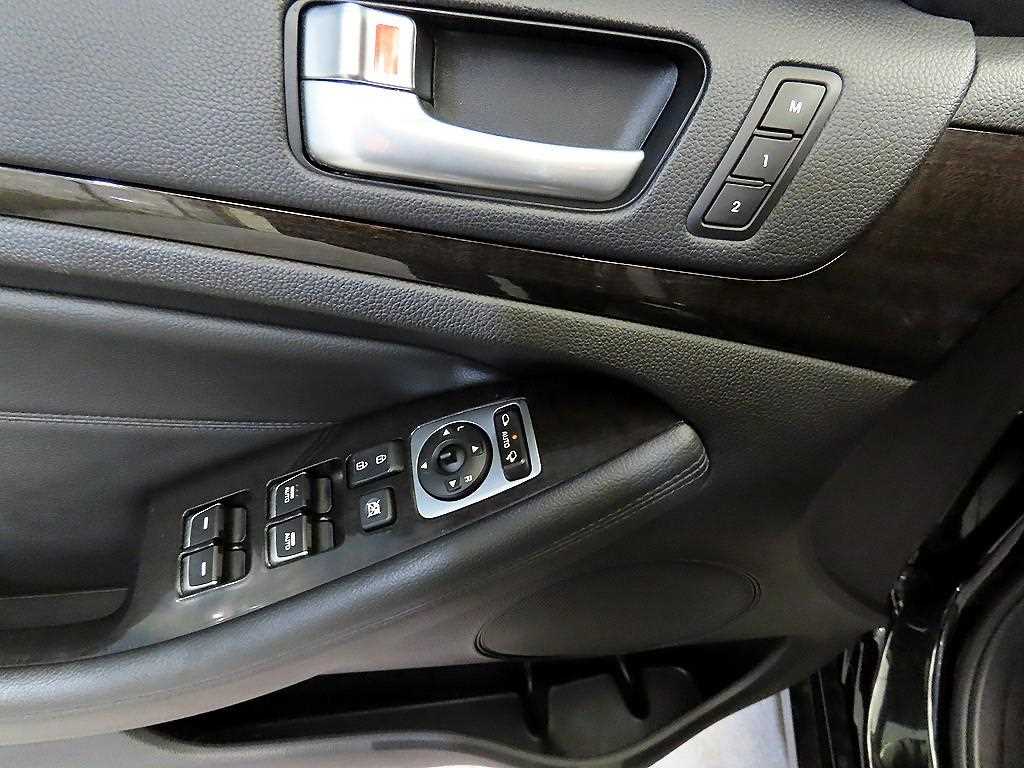 KIA K7 2014 Negro - Importación desde Corea - HF Imports Iquique - Foto 13
